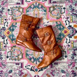 Women’s supple leather low wedge boot, size 8, made in Brazil, GUC